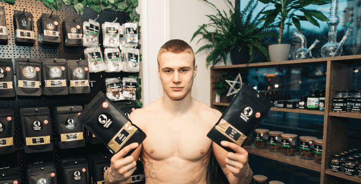 Kratom World Leo Brichta Brichta Bomby Kratom Prodejna Kratom World Praha 5 Sport MMA Podpora sportu