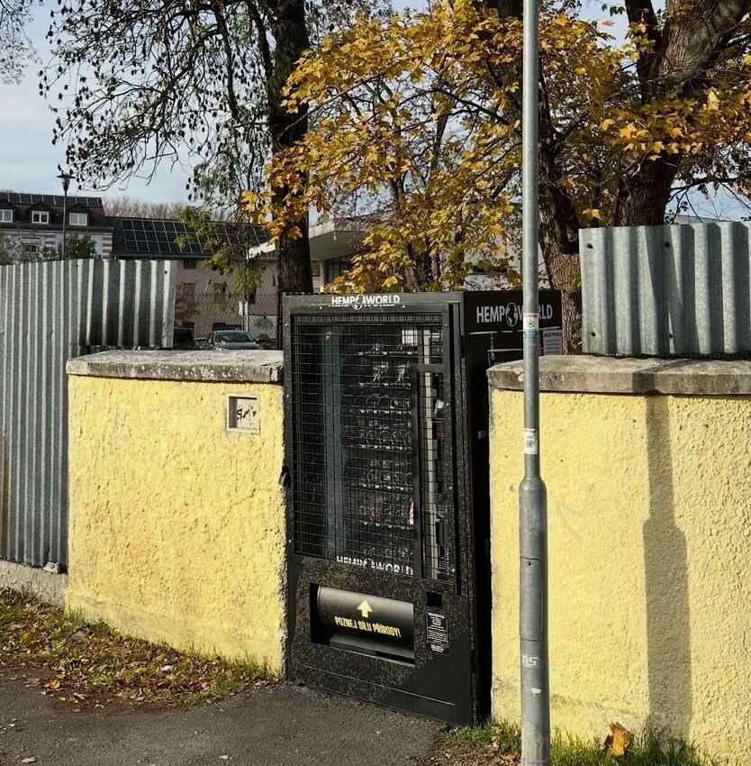 Nonstop CBD Kratom Automat Centrum