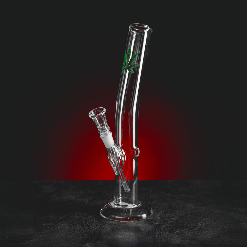 kratom world bong green leaves kratomworld