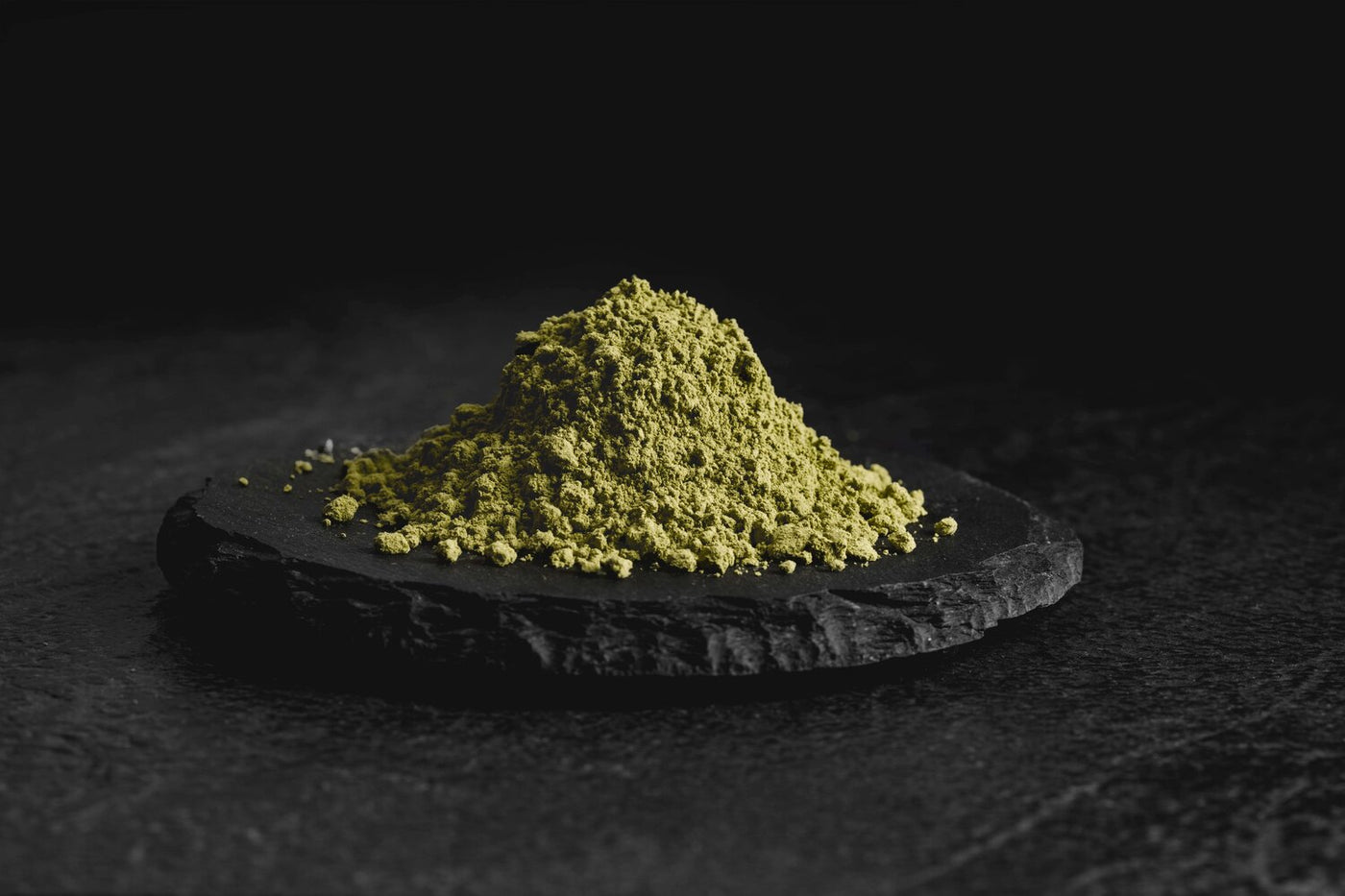 prasek-kratom-world-kratom-pr_ek-green-white-red-prodej-kratom-lovosice-plzen-white-maeng-da_1400x.jpg?v=1723737484