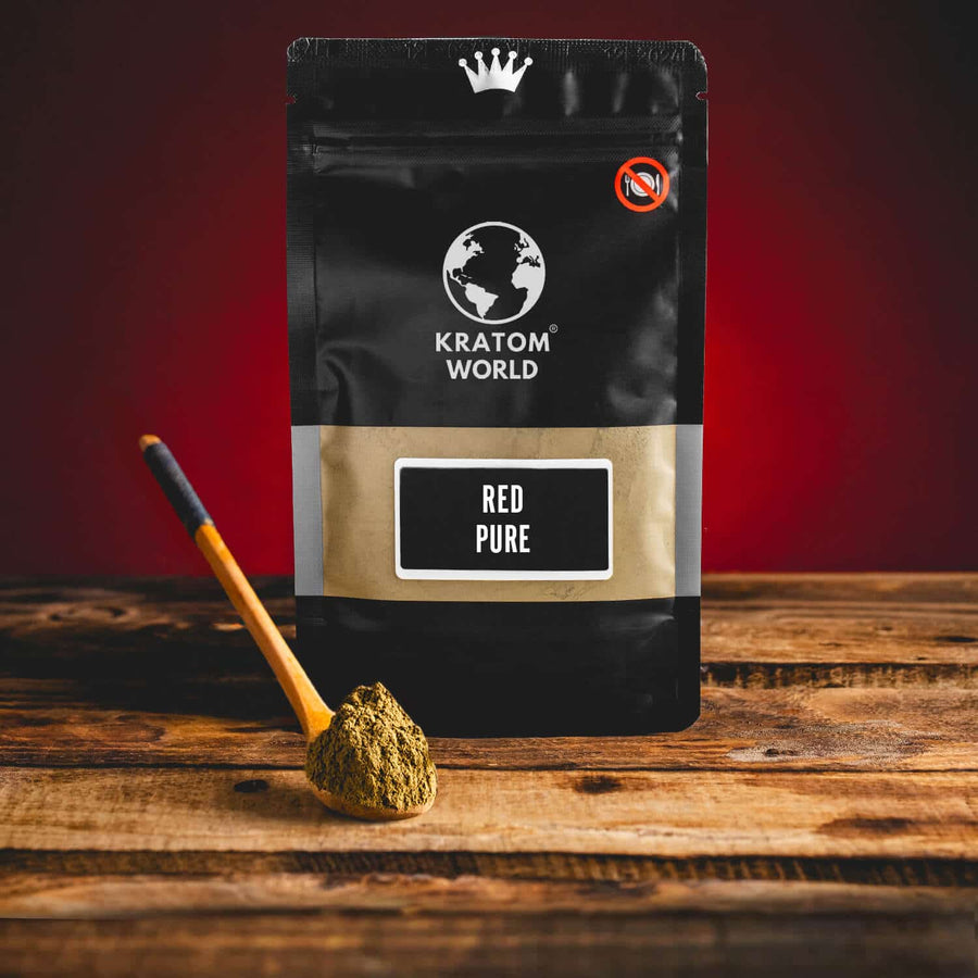Kratom World Red Pure prášek červený pure čistý červený kratom lžička