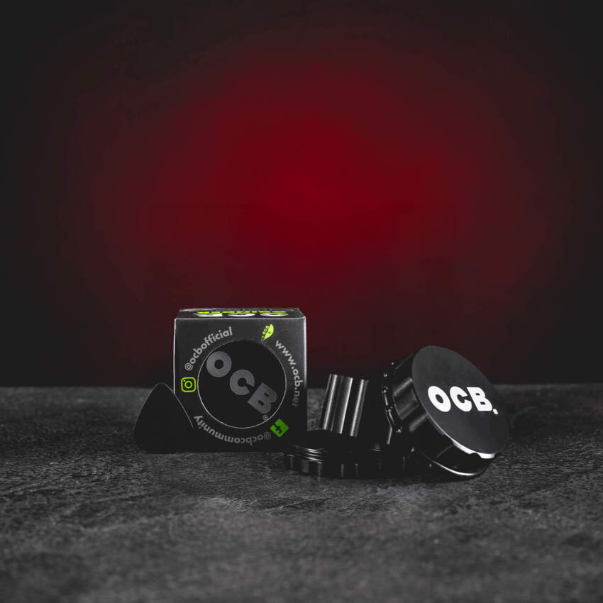 Drtič tabáku kovový OCB 50mm
